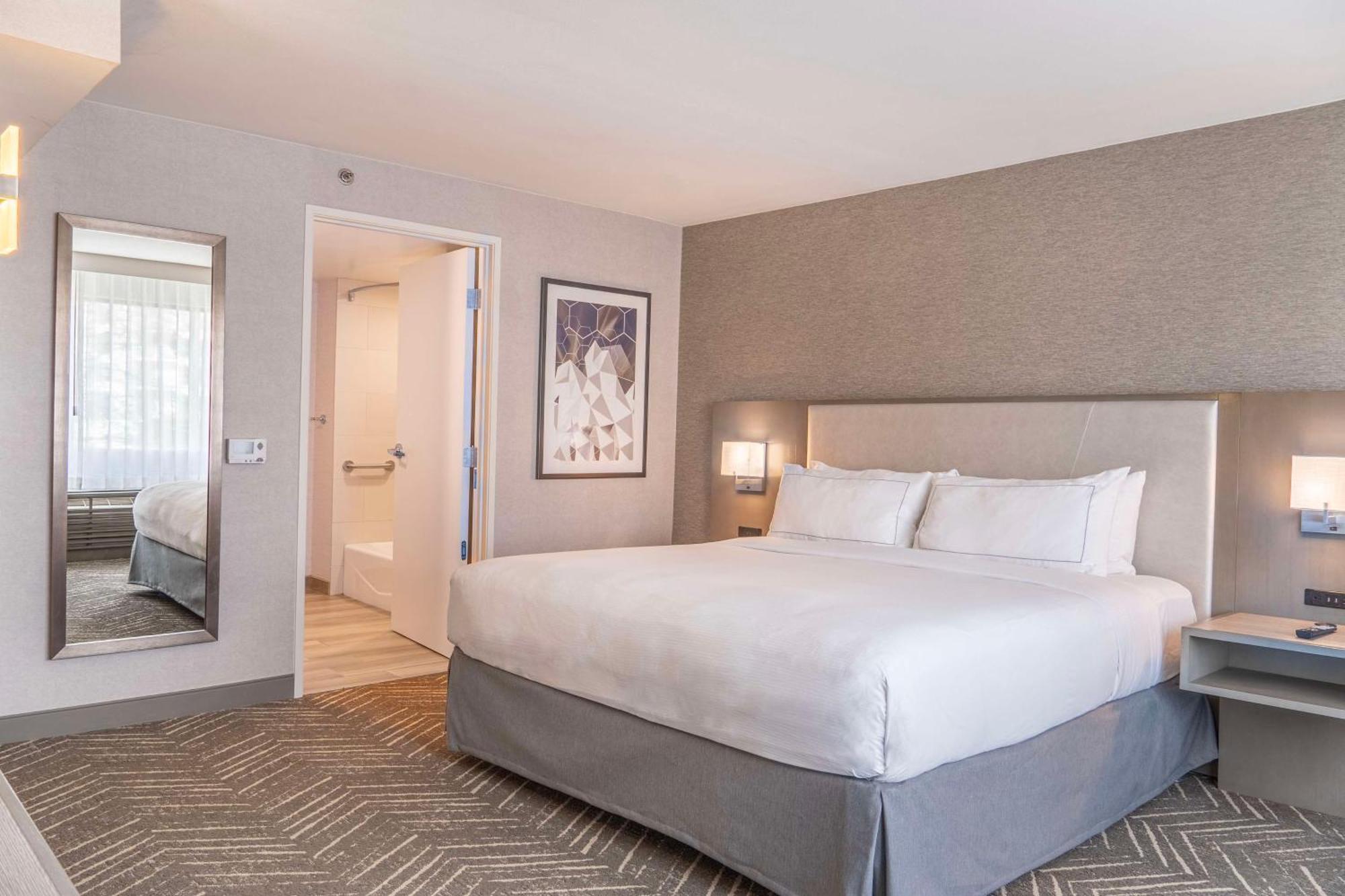 Hotel Doubletree By Hilton Orange County Airport à Santa Ana Extérieur photo