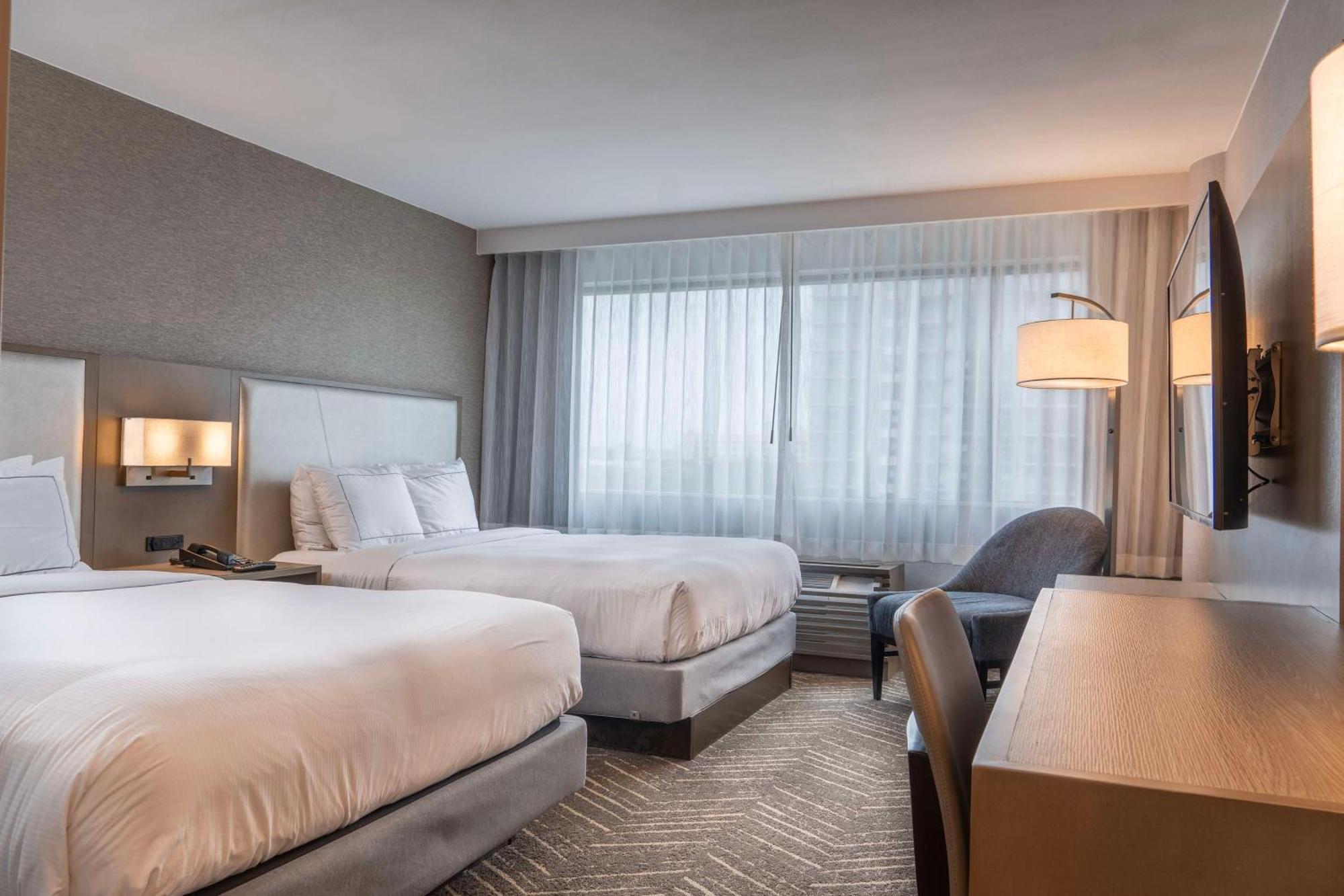 Hotel Doubletree By Hilton Orange County Airport à Santa Ana Extérieur photo