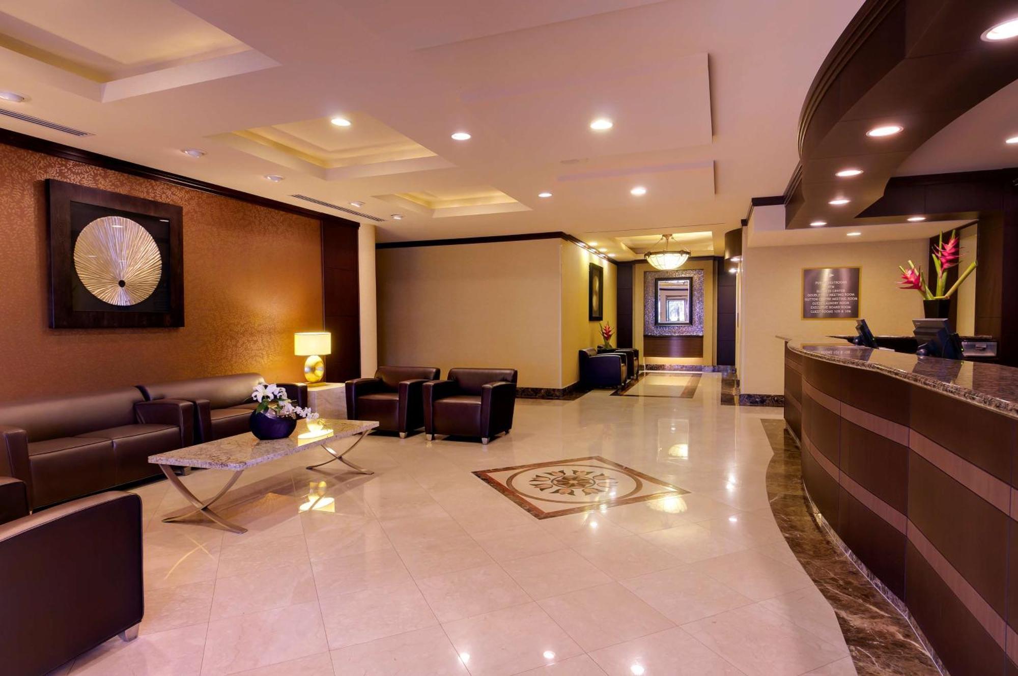 Hotel Doubletree By Hilton Orange County Airport à Santa Ana Extérieur photo